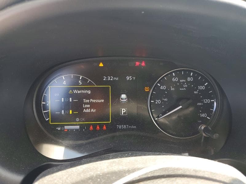 2021 NISSAN KICKS SV 9