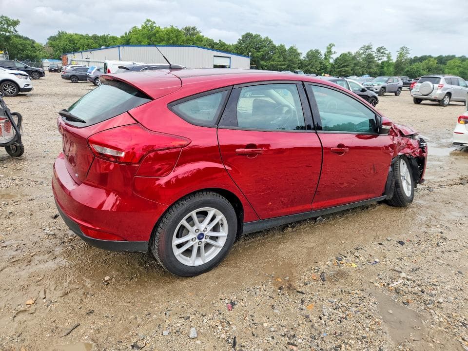 2017 FORD FOCUS SE 3