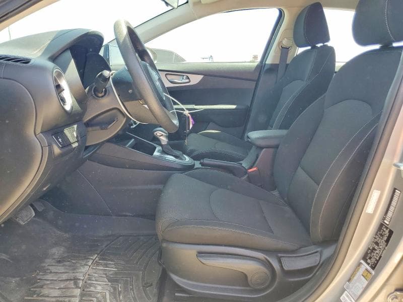 2023 KIA FORTE LXS 7