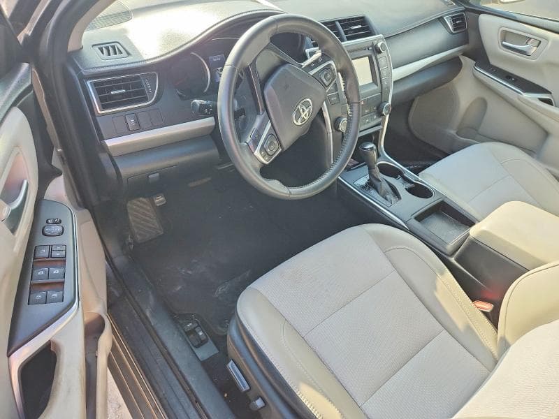 2017 TOYOTA CAMRY SE 8