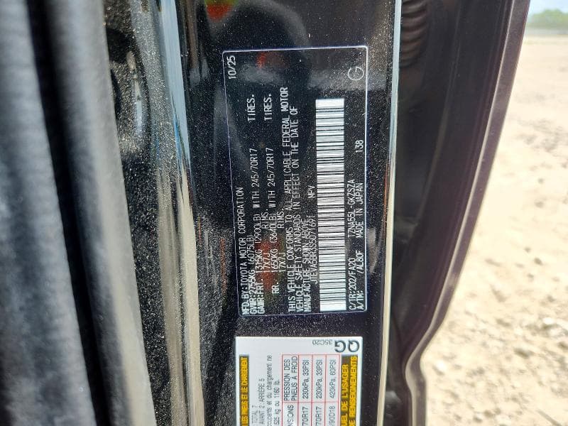 2025 TOYOTA 4RUNNER SR5 13
