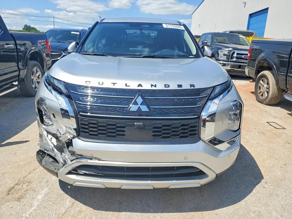 2024 MITSUBISHI OUTLANDER SE 5