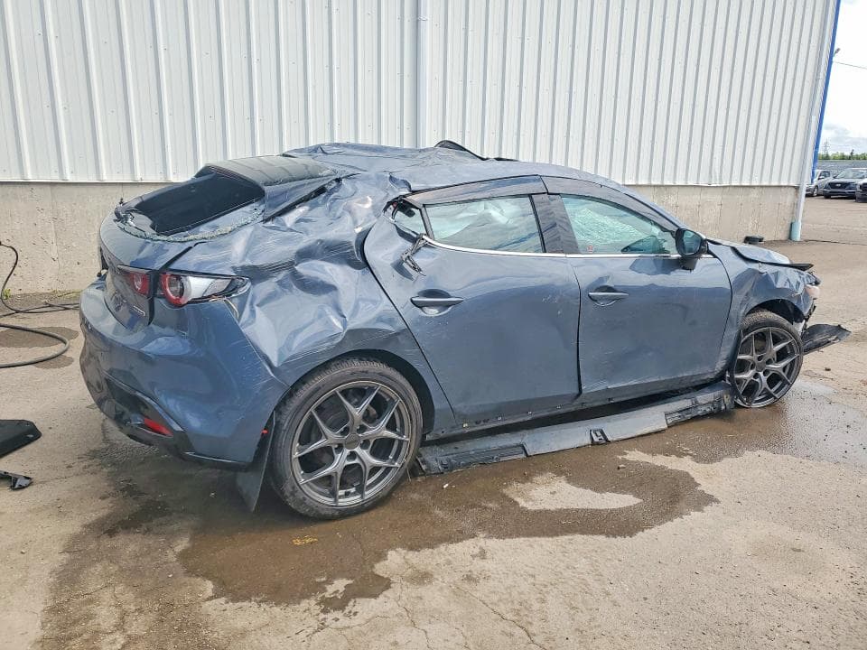 2025 MAZDA 3 PREMIUM 3