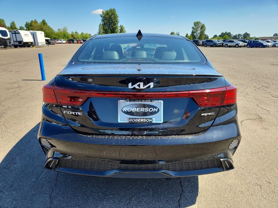 2022 KIA FORTE GT LINE 6