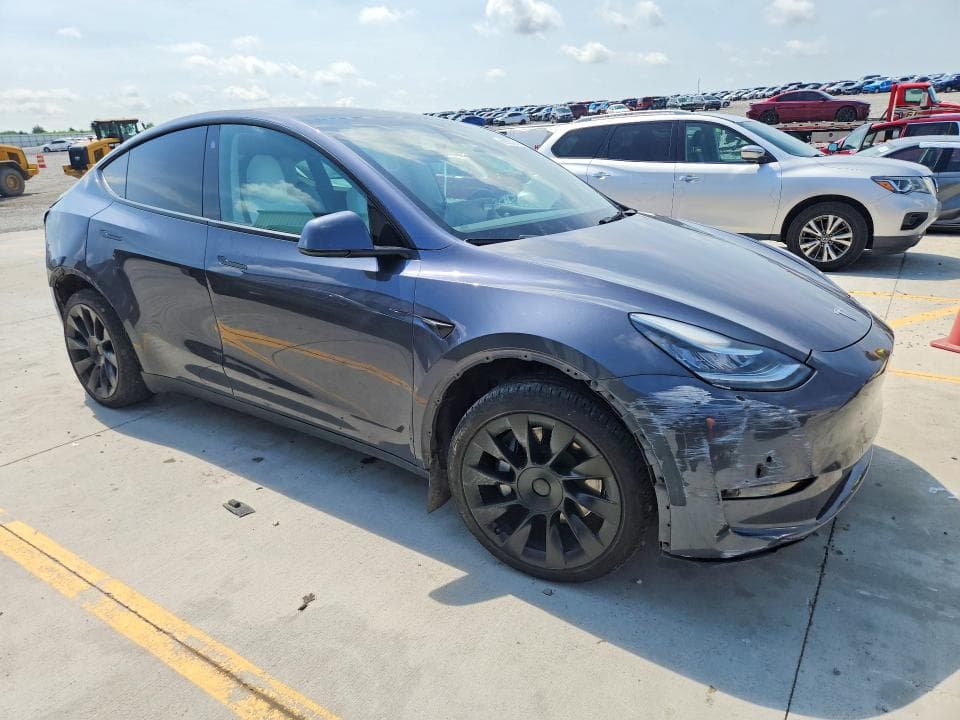 2022 TESLA MODEL Y 4