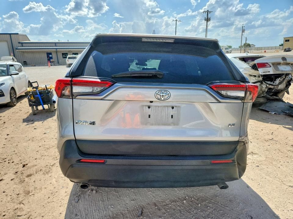 2021 TOYOTA RAV4 LE 6