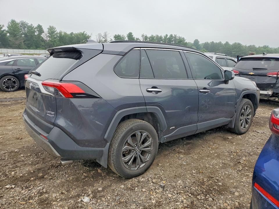 2024 TOYOTA RAV4 LIMITED 3