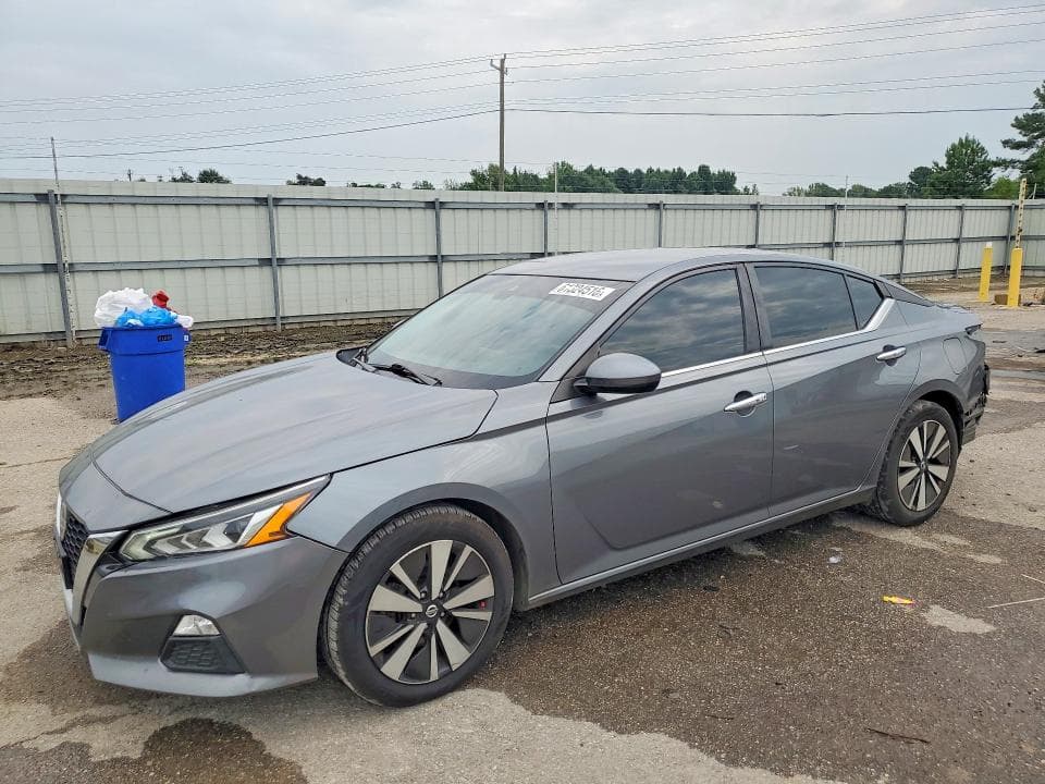 2021 NISSAN ALTIMA SV - 1