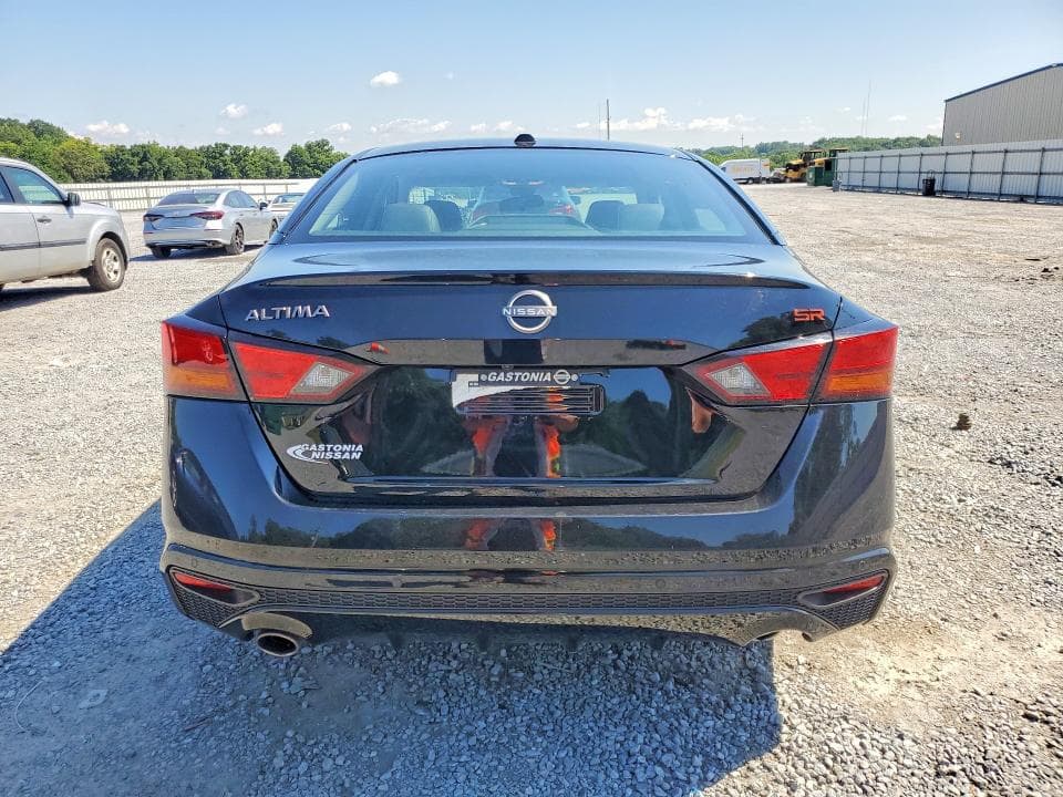 2024 NISSAN ALTIMA SR 6