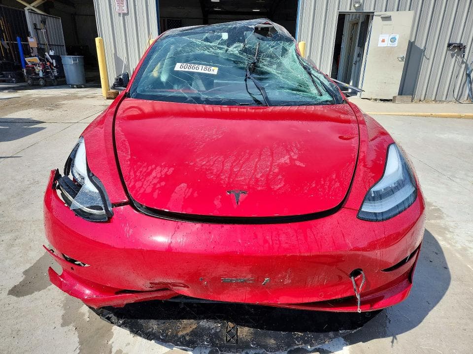 2018 TESLA MODEL 3 5