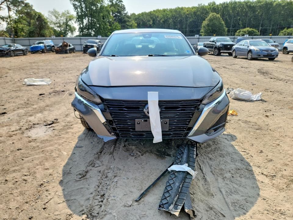 2024 NISSAN ALTIMA SV 5