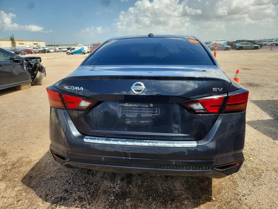 2022 NISSAN ALTIMA SV 6