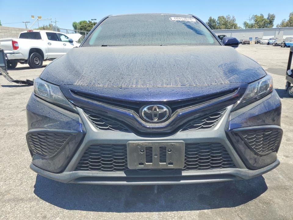 2022 TOYOTA CAMRY SE 5