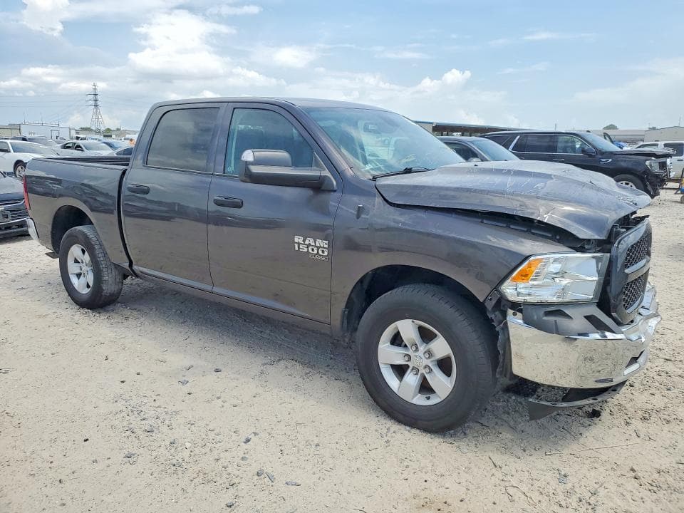 2023 RAM 1500 CLASSIC SLT 4