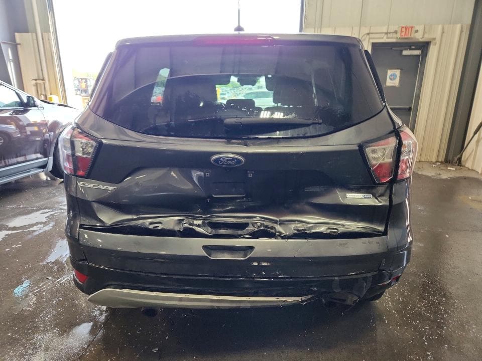 2017 FORD ESCAPE SE 6