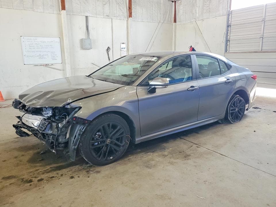 2026 TOYOTA CAMRY SE - 1