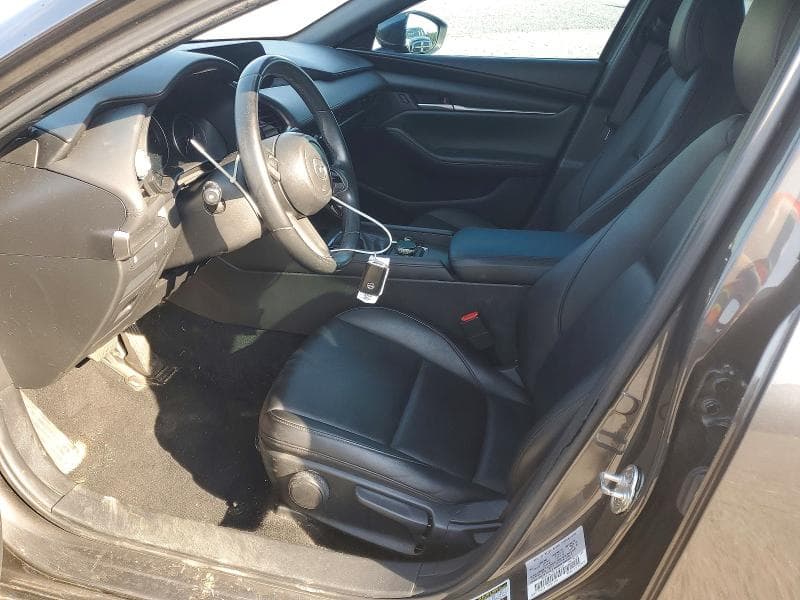 2021 MAZDA 3 SELECT 7