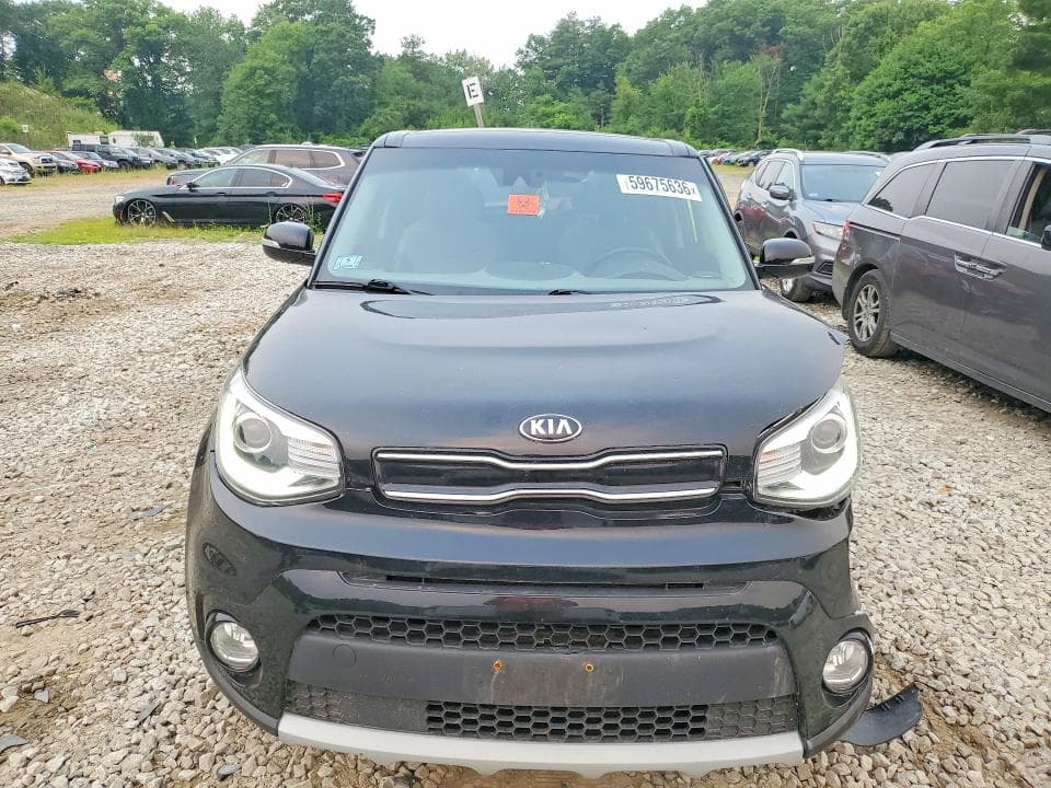 2019 KIA SOUL + 5