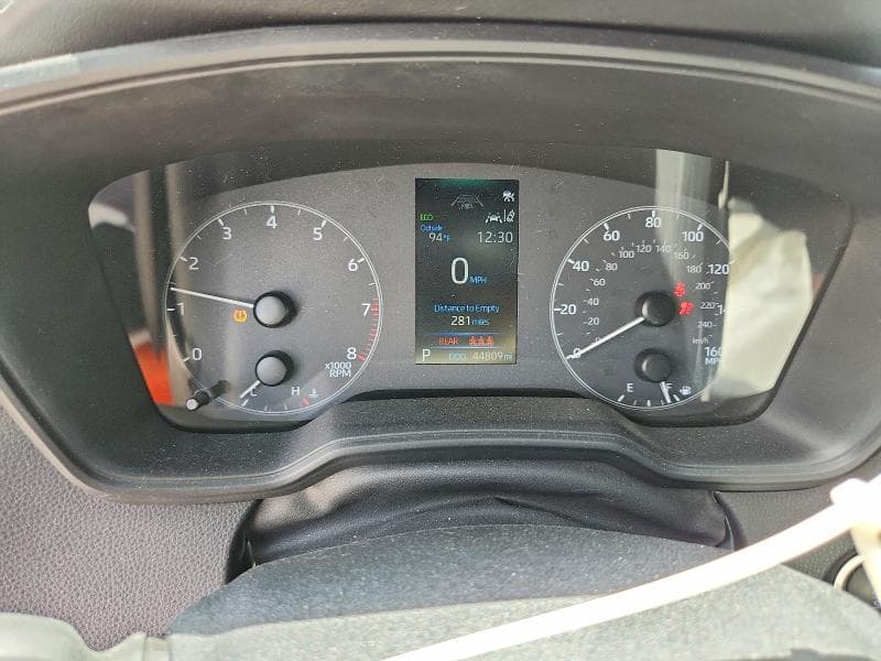 2024 TOYOTA COROLLA SE 9