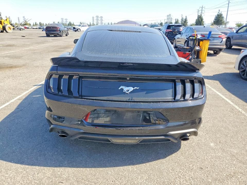 2018 FORD MUSTANG 6