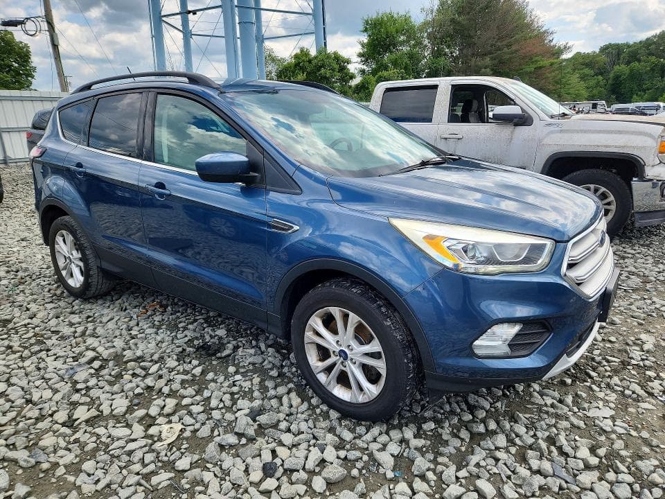 2018 FORD ESCAPE SEL 4