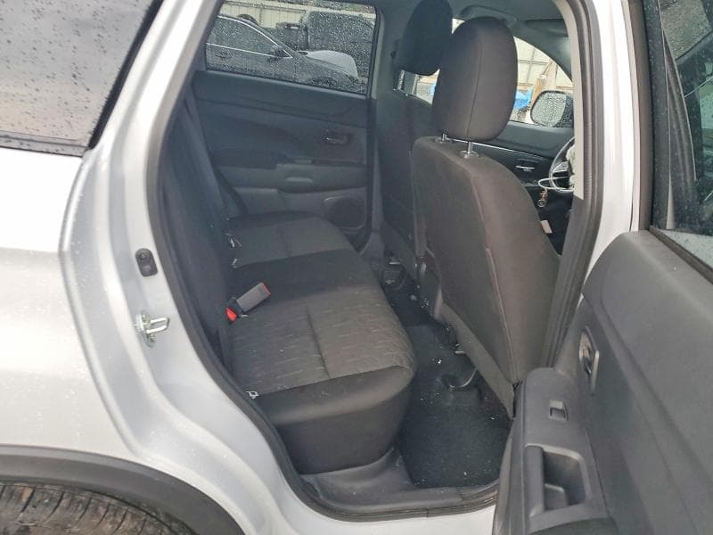 2024 MITSUBISHI OUTLANDER SPORT S/SE 11