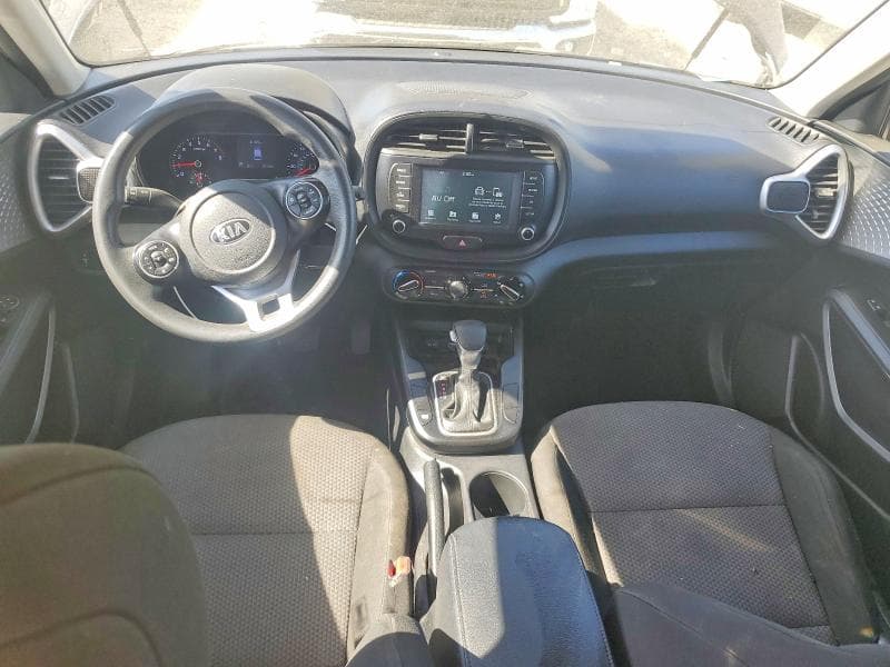 2020 KIA SOUL LX 8