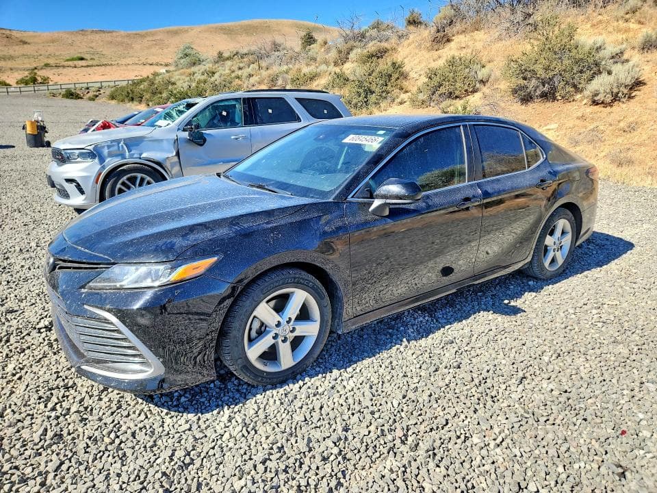 2022 TOYOTA CAMRY LE