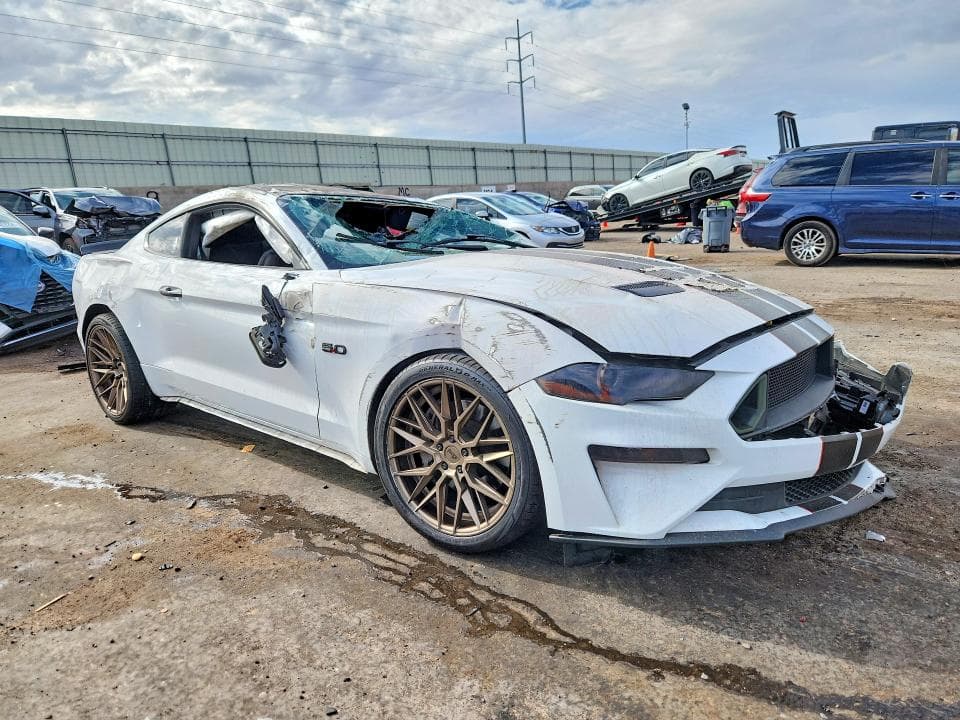 2019 FORD MUSTANG GT 4