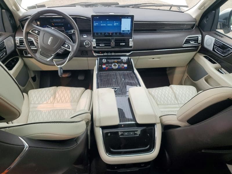 2023 LINCOLN NAVIGATOR L BLACK LABEL 8