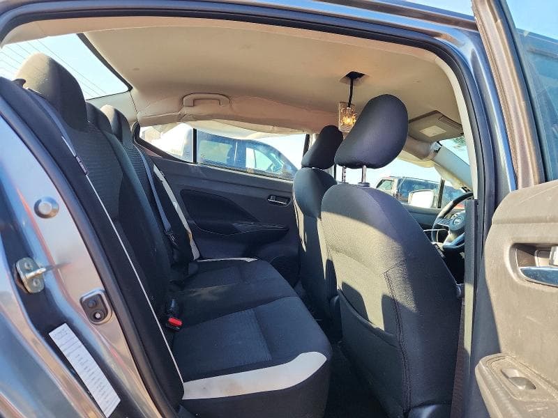 2021 NISSAN VERSA SV 10
