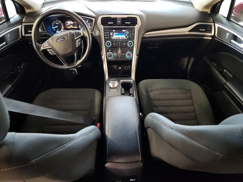 2017 FORD FUSION SE 8