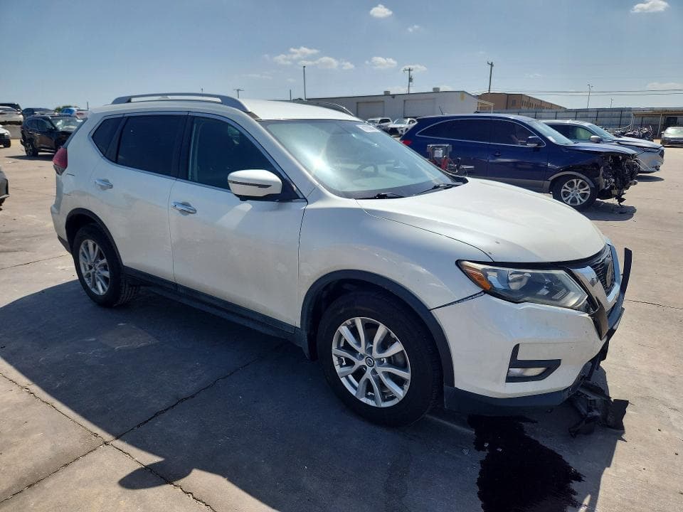 2018 NISSAN ROGUE SV 4