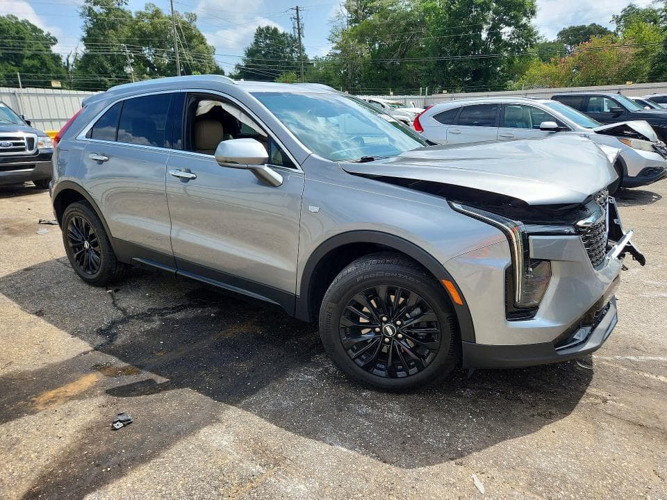 2024 CADILLAC XT4 PREMIUM LUXURY 4