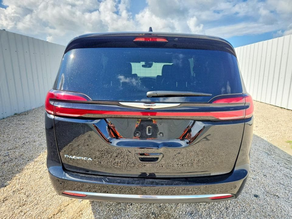 2025 CHRYSLER PACIFICA SELECT 6