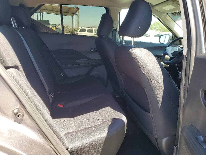 2023 NISSAN KICKS S 11