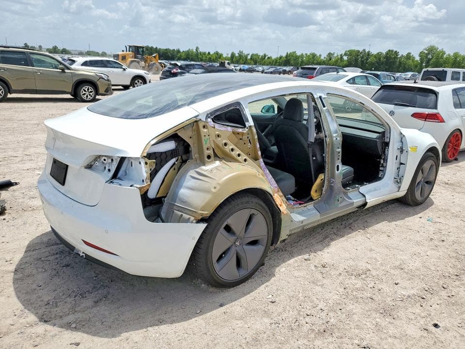 2020 TESLA MODEL 3 3