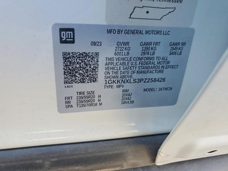 2023 GMC ACADIA DENALI 13