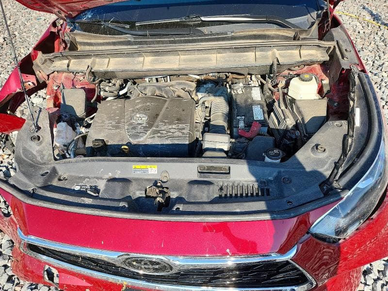 2021 TOYOTA HIGHLANDER LIMITED 12