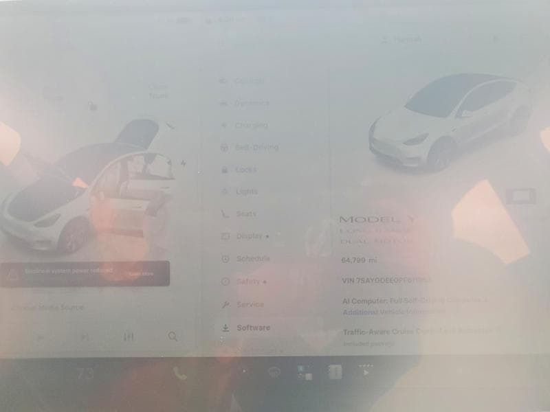 2023 TESLA MODEL Y 9