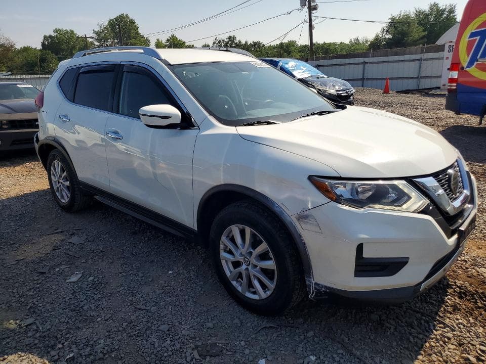 2018 NISSAN ROGUE SV 4