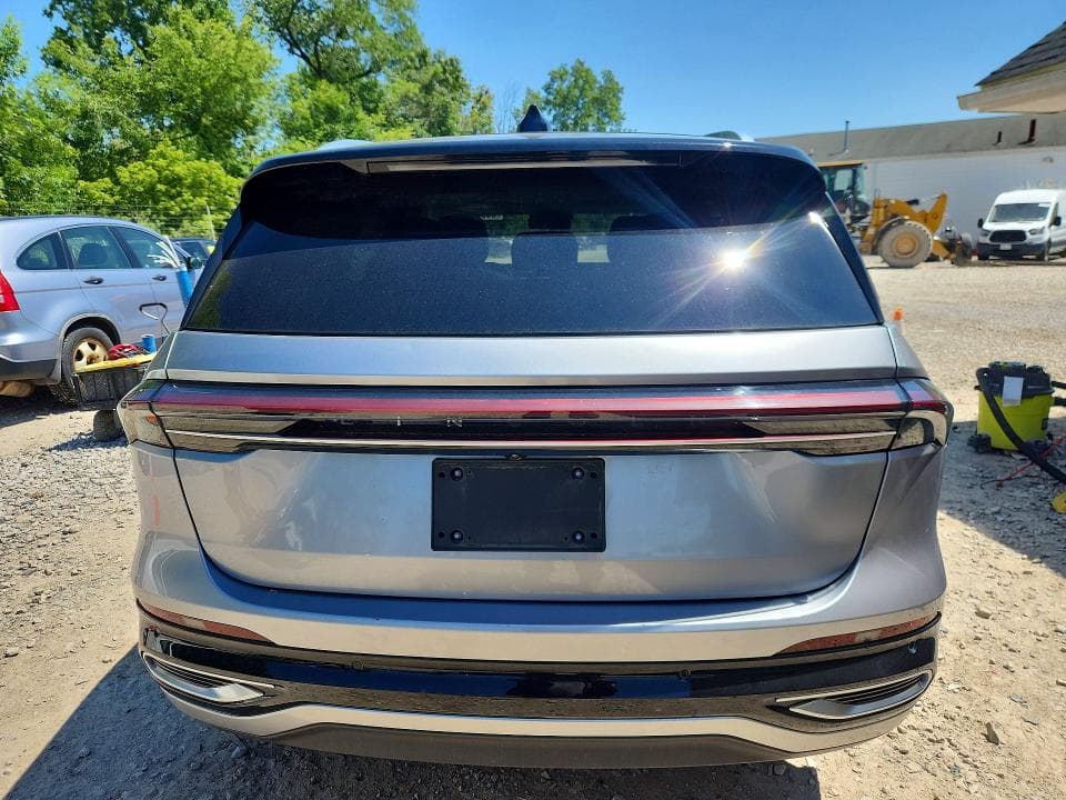 2024 LINCOLN NAUTILUS RESERVE 6