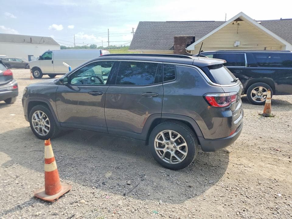 2023 JEEP COMPASS LATITUDE LUX 2
