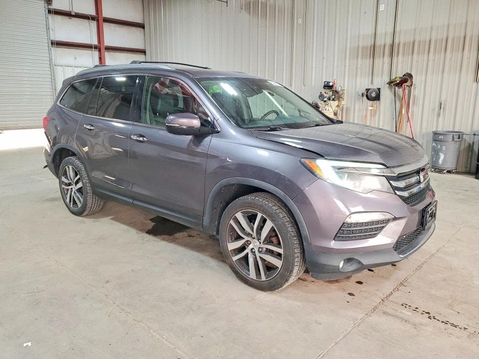 2017 HONDA PILOT ELITE 4