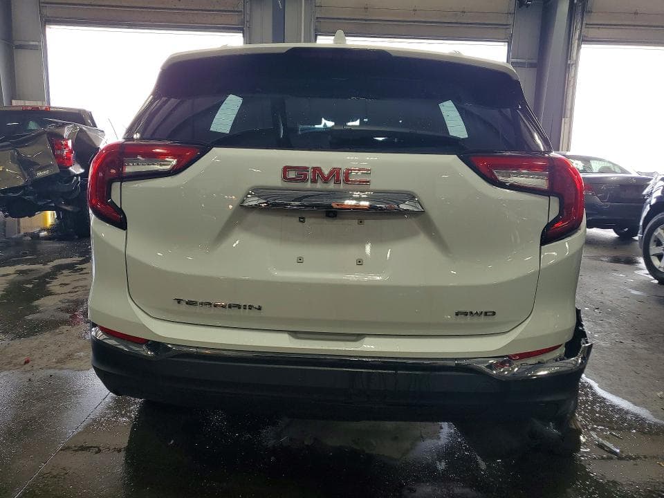 2023 GMC TERRAIN SLT 6
