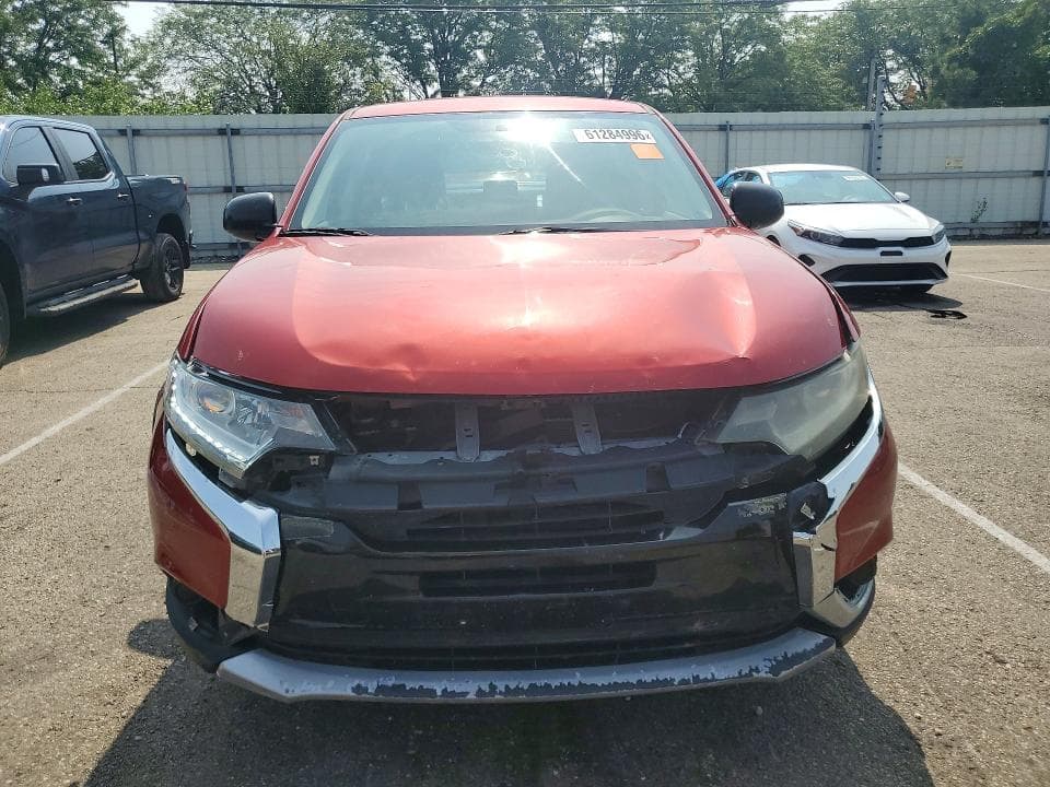 2018 MITSUBISHI OUTLANDER ES 5