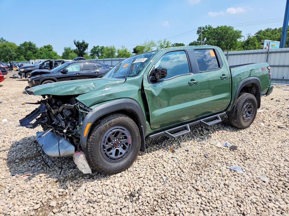 2025 NISSAN FRONTIER PRO-4X - 1