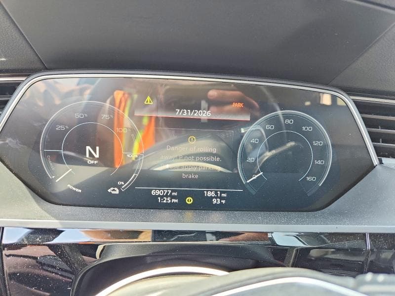 2019 AUDI E-TRON PRESTIGE 9