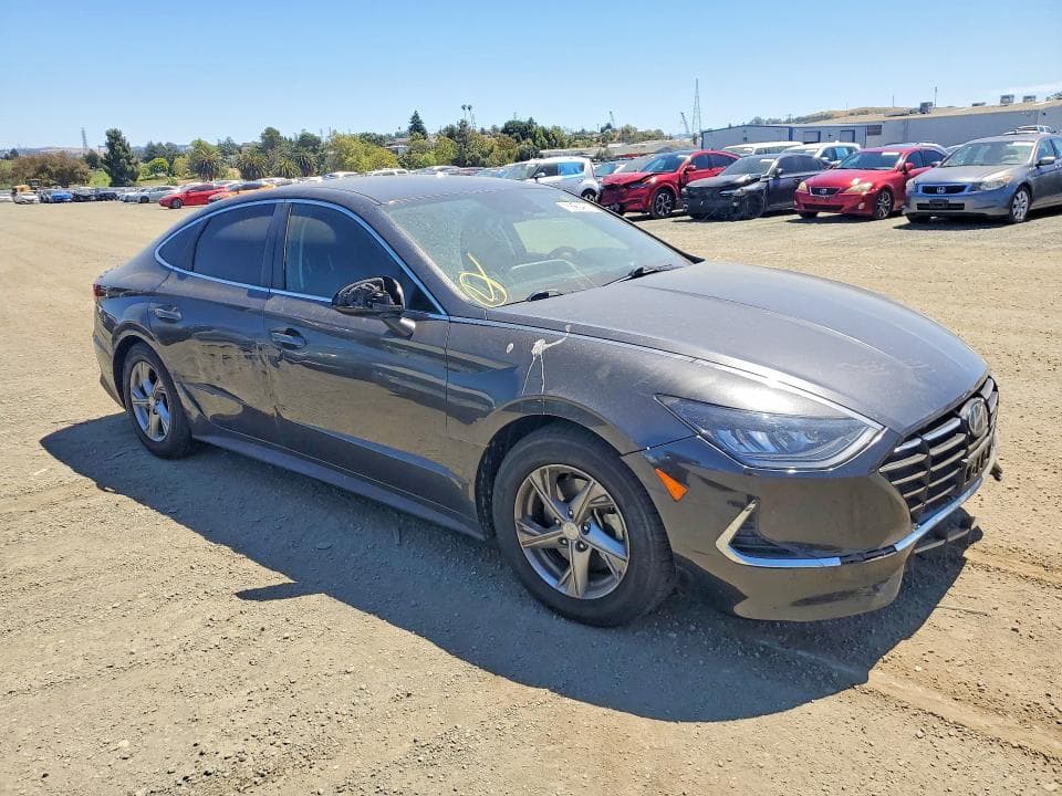 2021 HYUNDAI SONATA SE 4
