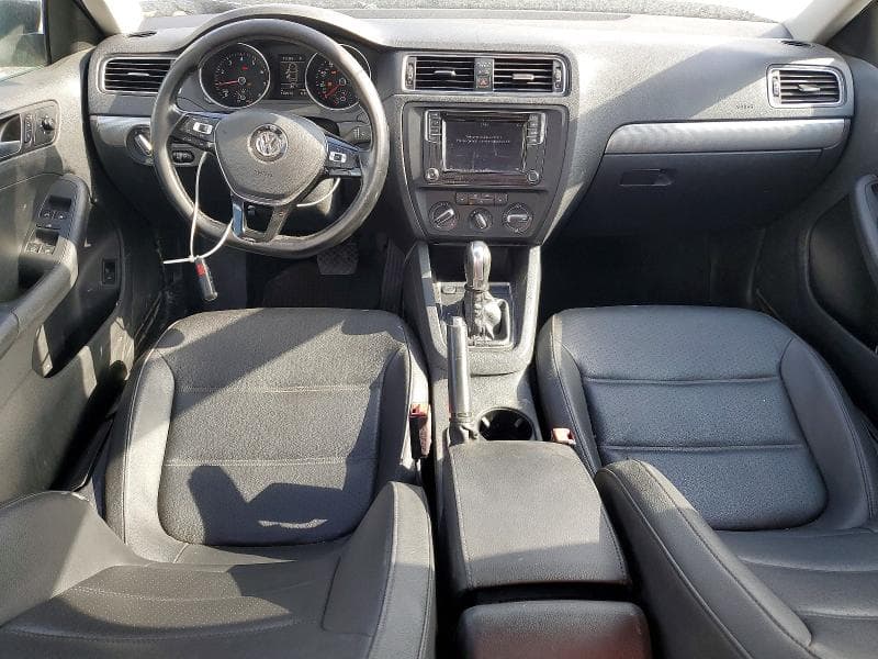 2017 VOLKSWAGEN JETTA SE 8
